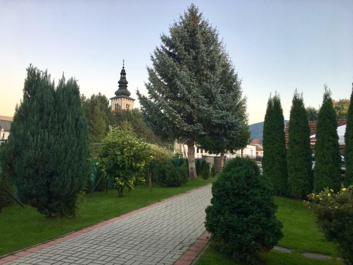 Penzion Saty Liptovske Sliace Exteriör bild